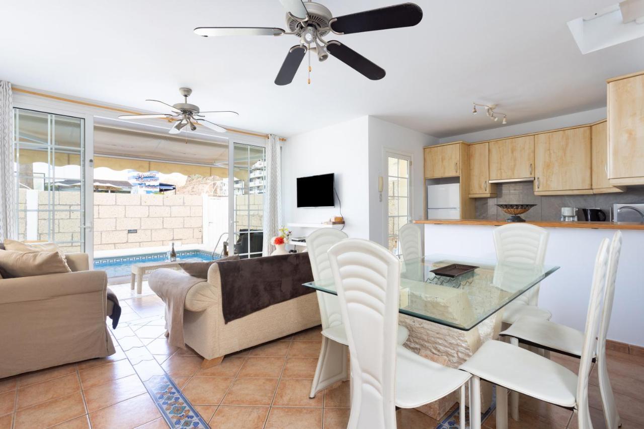 Villa Palm Mar Luaran gambar